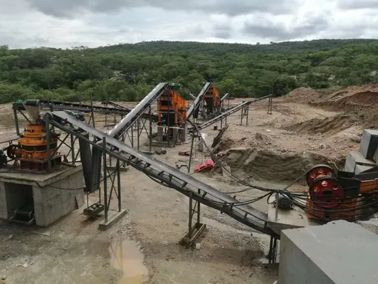 Stone/Jaw/Cone/Impact/Hammer/Quarry/Mining Crusher for Asphalt/Granite/Cobble/Limestone/Ore/Gold Crushing Machine 